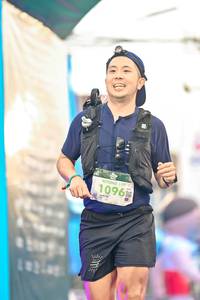 BIB: 100, 1096, 
                            <button type="button" onclick="openModal(24885930)" class="btn btn-primary btn-sm float-right btn-popup" data-toggle="modal" data-target=".modal-high-quality">
                        <i class="fas fa-shopping-cart"></i> Add to Cart
                    </button>
                                            <button type="button" onclick="isThisMe(24885930, true)" class="btn btn-success btn-sm float-right btn-popup btn-isme hidden" data-toggle="tooltip" data-placement="bottom" title="นี่คือรูปของคุณใช่ไหม คลิกที่นี่เพื่อเอาเข้าอัลบั้ม">
                        <i class="fas fa-plus"></i> Add to album
                    </button>
                    <button type="button" onclick="isThisMe(24885930, false)" class="btn btn-warning btn-sm float-right btn-popup btn-isnotme hidden">
                        <i class="fas fa-ban"></i> Remove from album
                    </button>